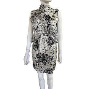 Fab ! Proenza Schouler Silk dress Size 4 Shawl Neck White and Black Animal Print